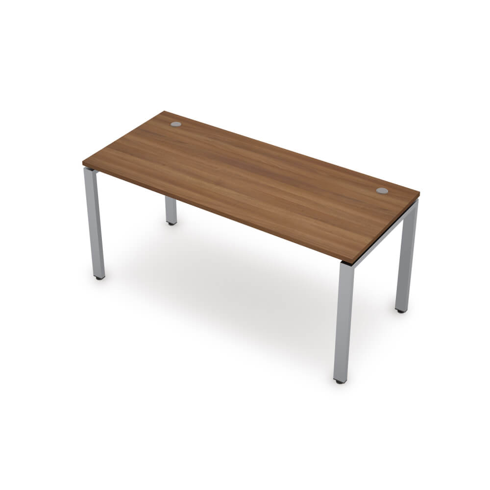 Стол рабочий прямолинейный на м/к 1200x800x750